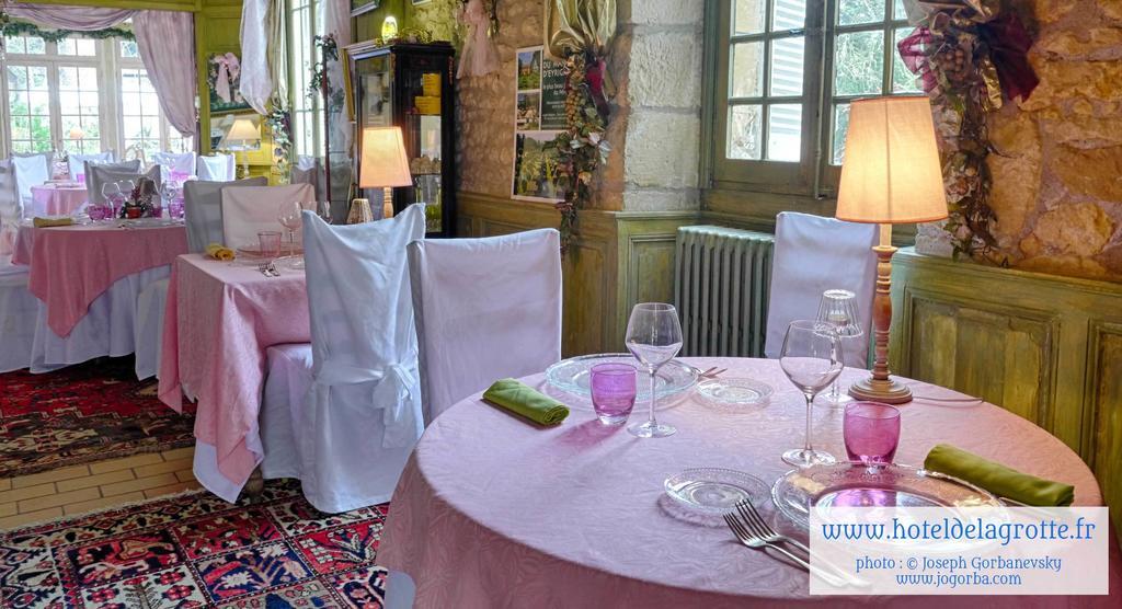 مونتيناك Hotel De La Grotte المظهر الخارجي الصورة